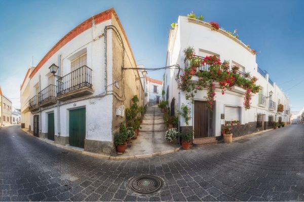 Almería old town and coast (Andalusia). Retiring in Spain